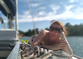 `sailing yacht traveling